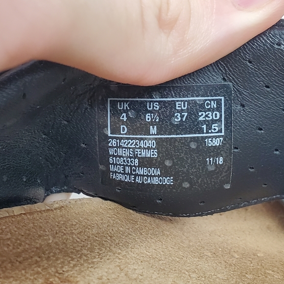 Unstructured by CLARKS Slide Sandals Size 6.5 - Picture 8 of 8